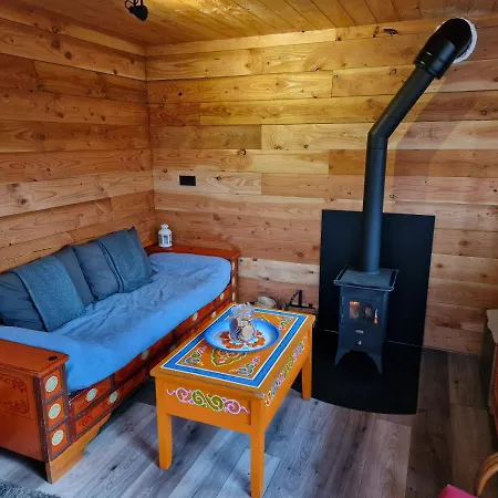 مكان تخييم Gezellige Blokhut Op De Veluwe